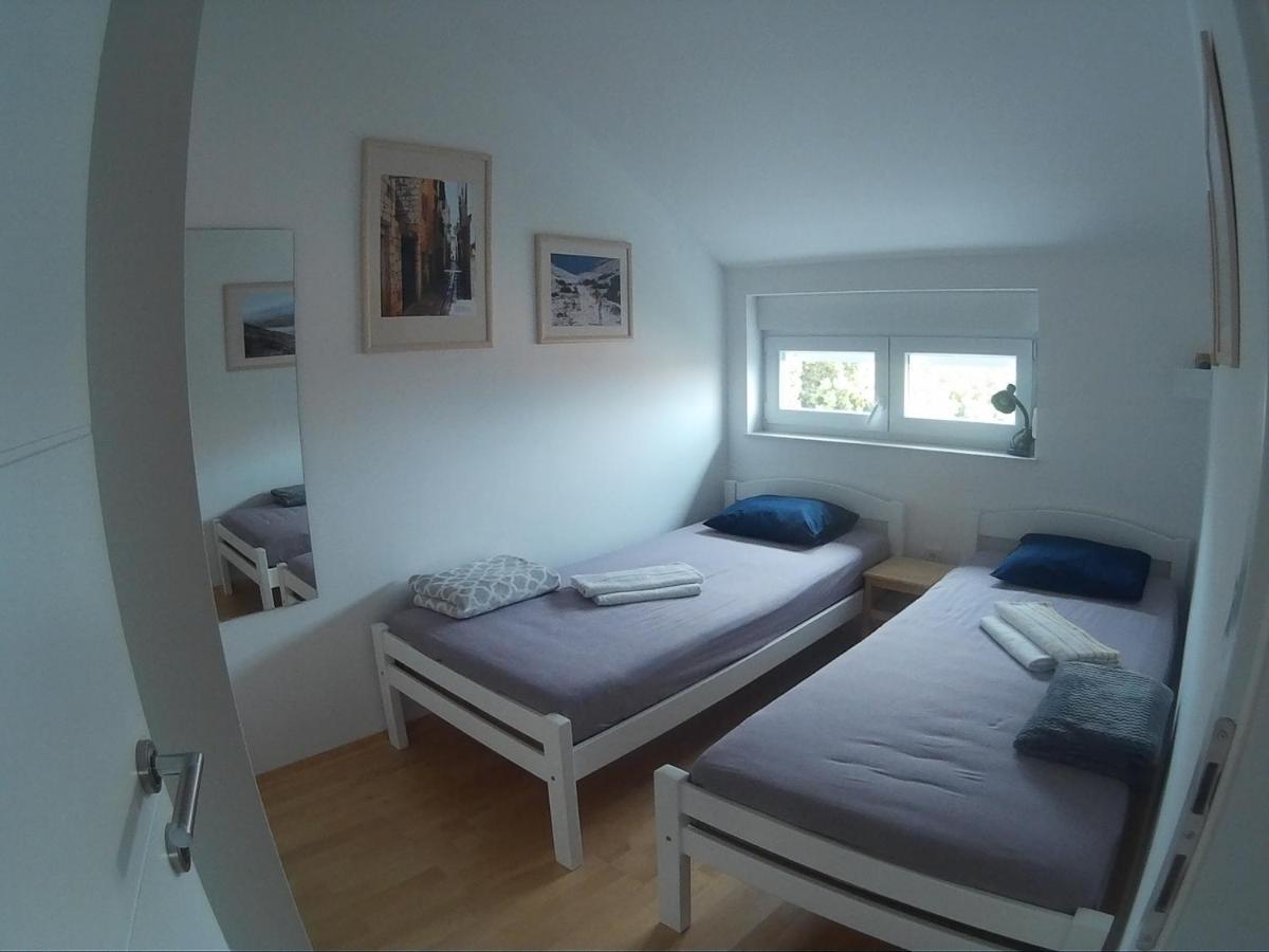 Apartment Lavanda Мандре Екстериор снимка